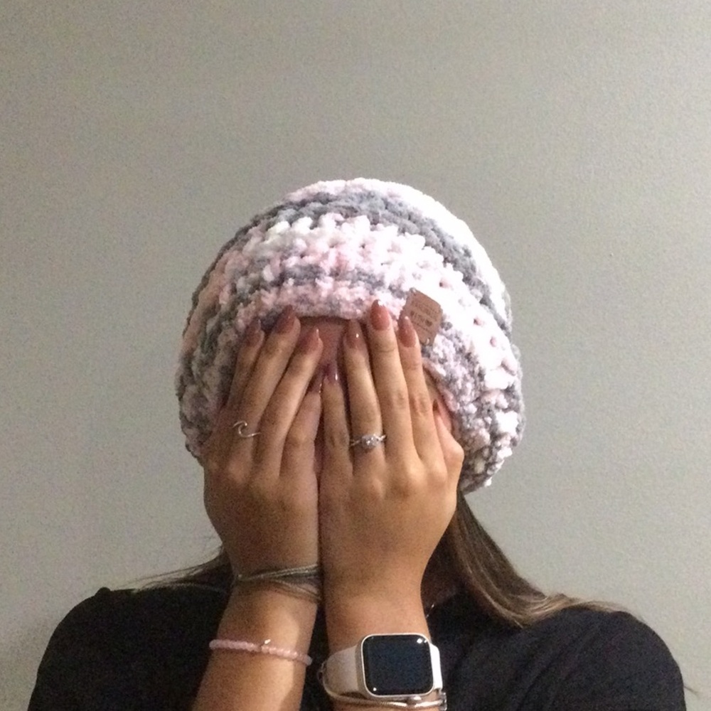 Handmade Chic Striped slouchy Beanie with Pom Pom - Picture 4 of 8